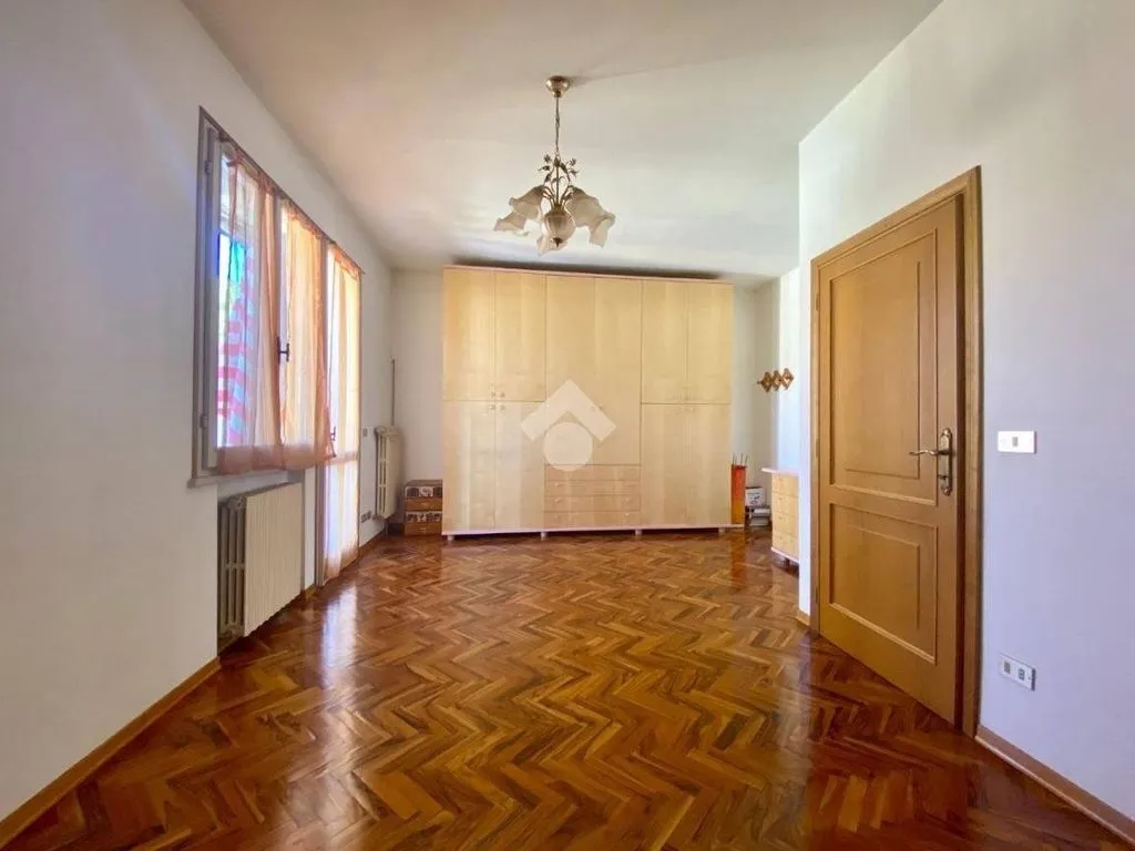 hallway_entrance