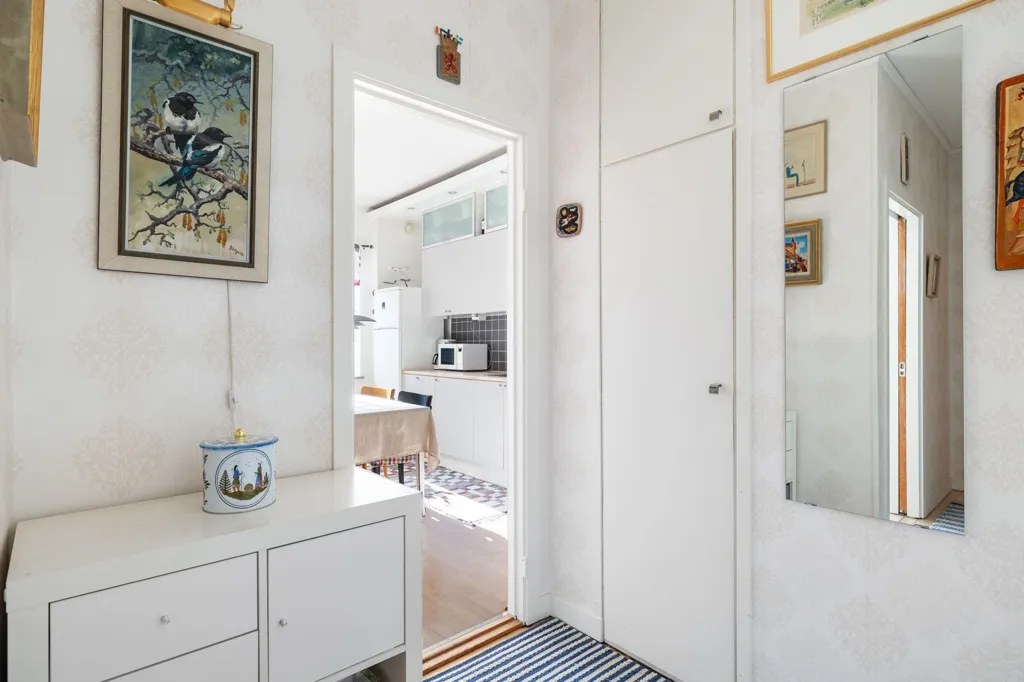 Esik - Charming Studio Flat with Terrace in Huskvarna