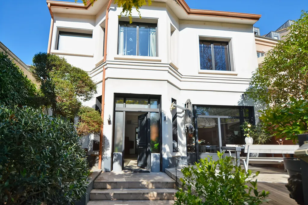 facade