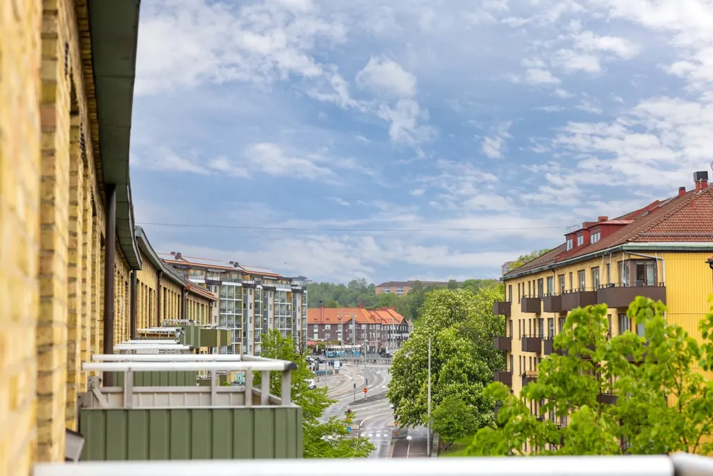 Balcon - Renovated Flat with Balcony in Gubberoparken