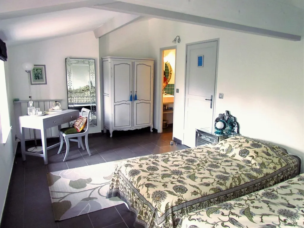 Magamistoad - Two Villas with Pool near Biot