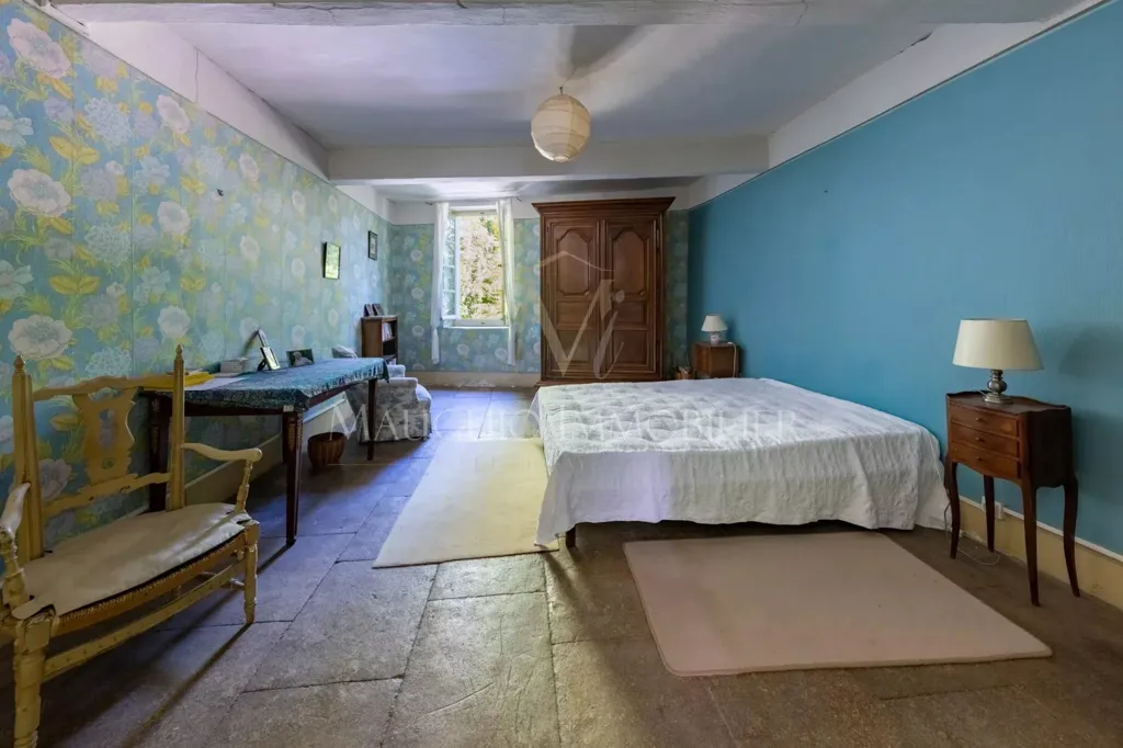 Chambres - Ensemble Immobilier avec Maison de Maître à Lansargues