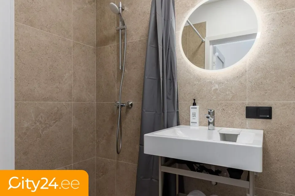 Vannitoad - Studio Flat with City View in Old Riga