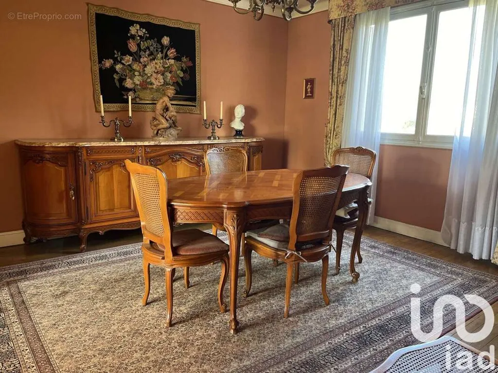 dining_room