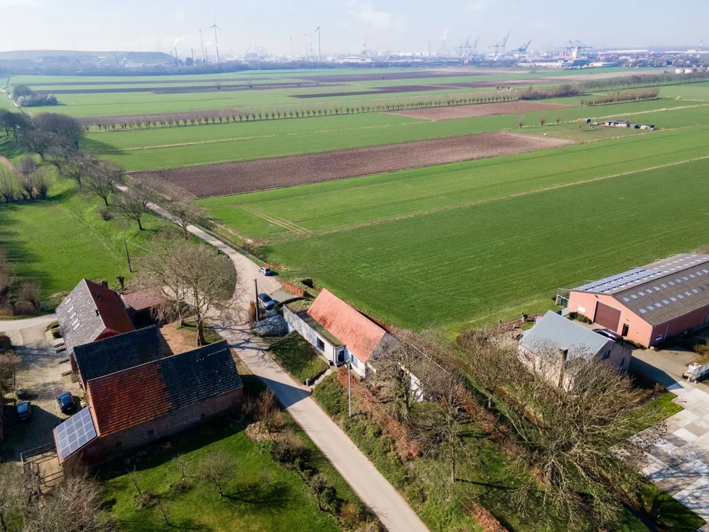 3-bedroom house in Hoevenen