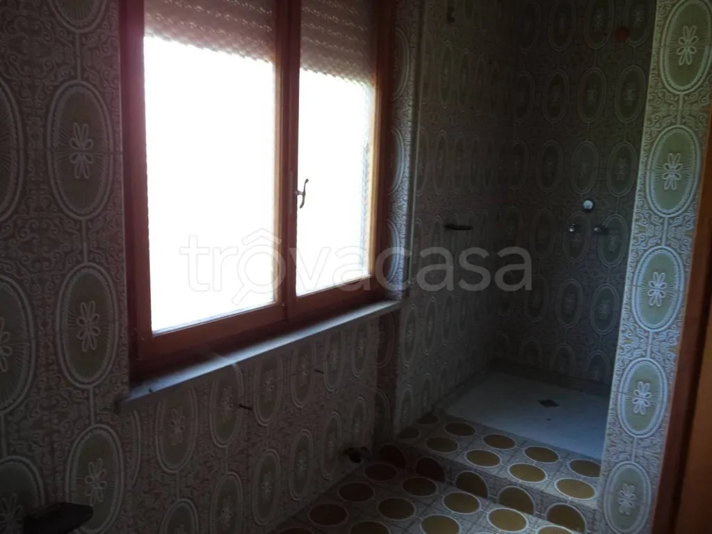 Bagni - Spacious Villa with Garden in Carlino