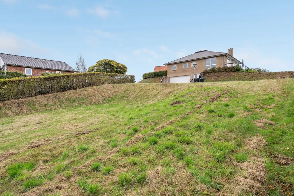 Aed - Year-Round Plot with 5G Coverage in Haderslev