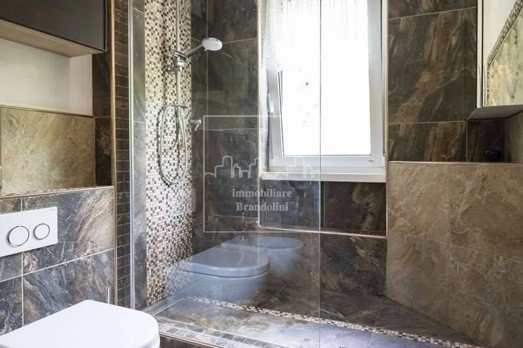 Bagni - Villa with Lake View in Gavirate