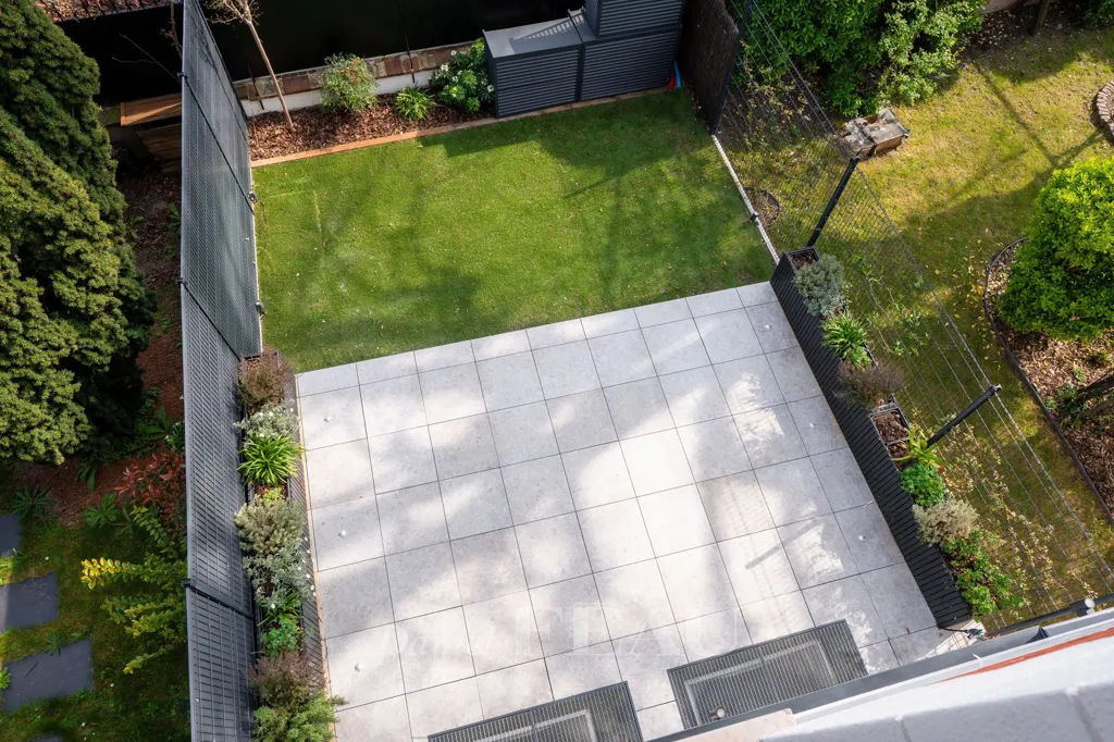 Vue aérienne - Maison Contemporaine avec Vue Paris à Suresnes