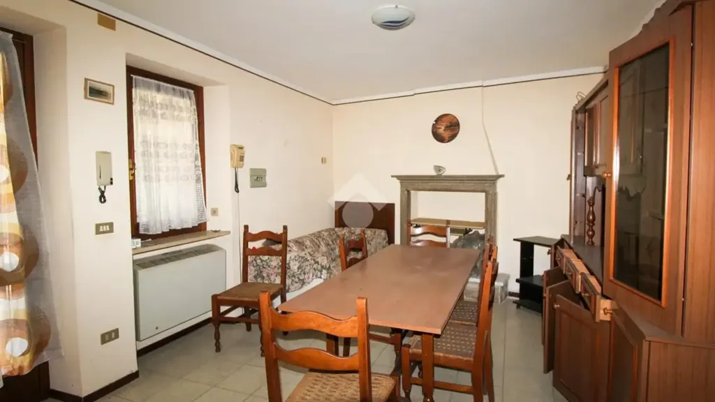 Söögituba - Rustic Property with Courtyard in Ghedi