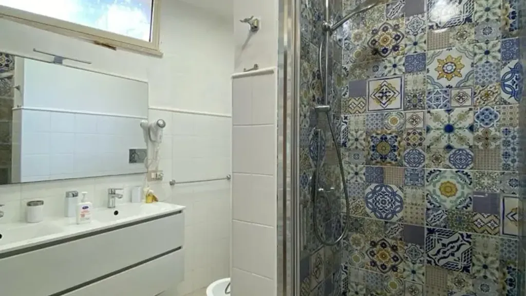 Vannitoad - Villa with Sea View and Private Beach in Avola