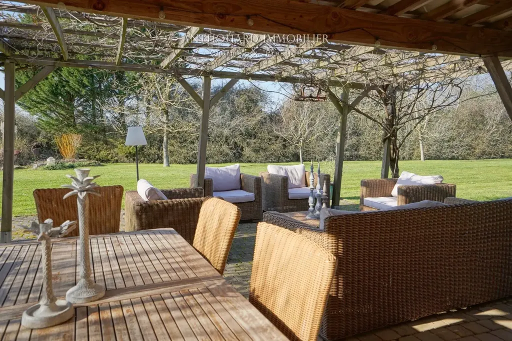 Terrass - Rustic Stone Farmhouse with Pool in Périgord