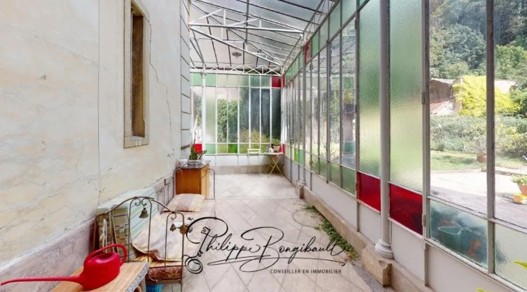 Terrasse - Maison Bourgeoise avec Jardin à Crémieu