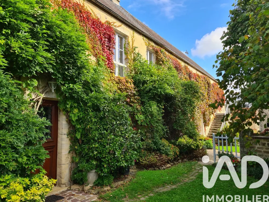 Jardin - Villa de Luxe avec Jardin à Vaux-sur-Aure