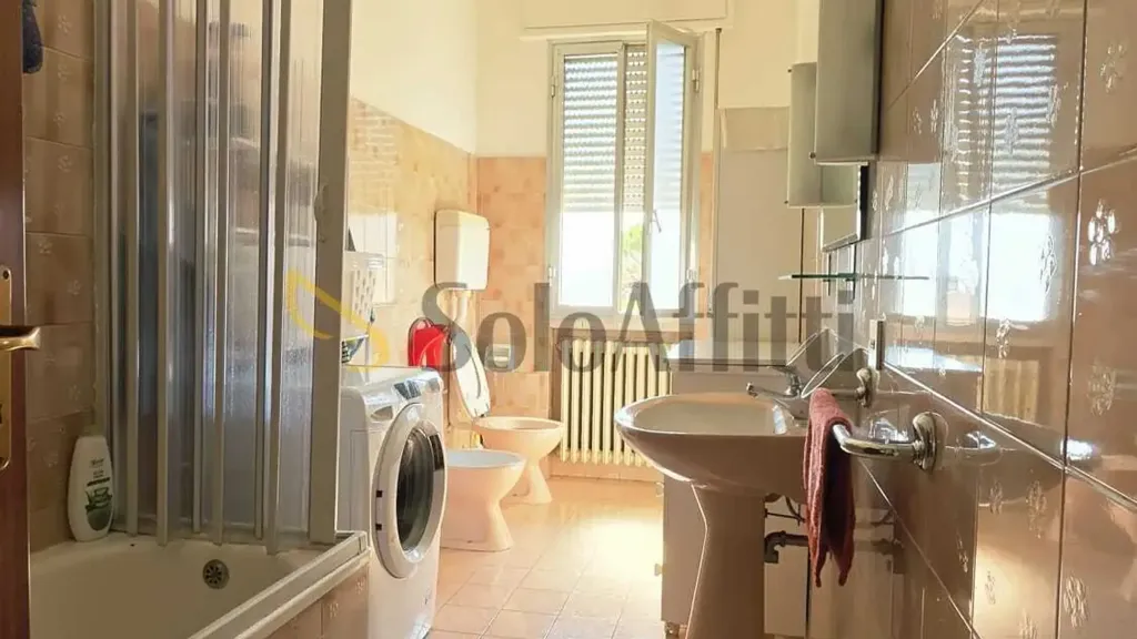 Bagni - Spacious Apartment with Balcony in Forlì