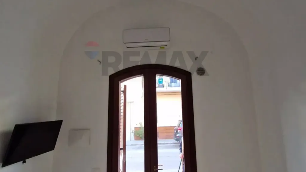 Entrée - Fully Renovated Apartment with Terrace in Terrasini