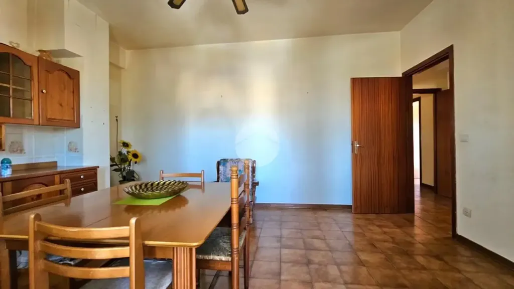 Söögituba - Apartment with Balcony in Palermo