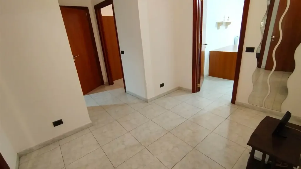 Ingresso - Student-Friendly Bifamiliar in Ragusa Centre