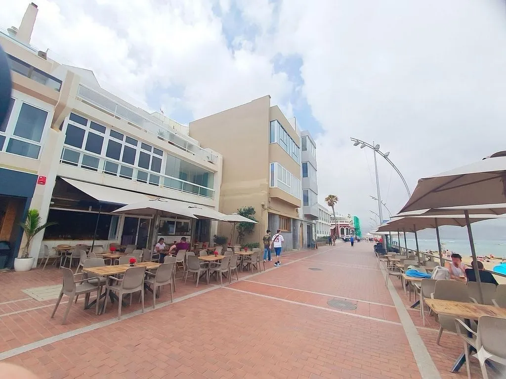 Apartment with Terrace in Las Canteras Promenade