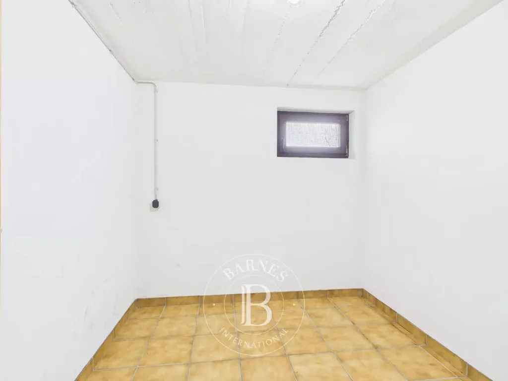 Pièces - Appartement 1 Chambre avec Vue Dégagée à Kirchberg