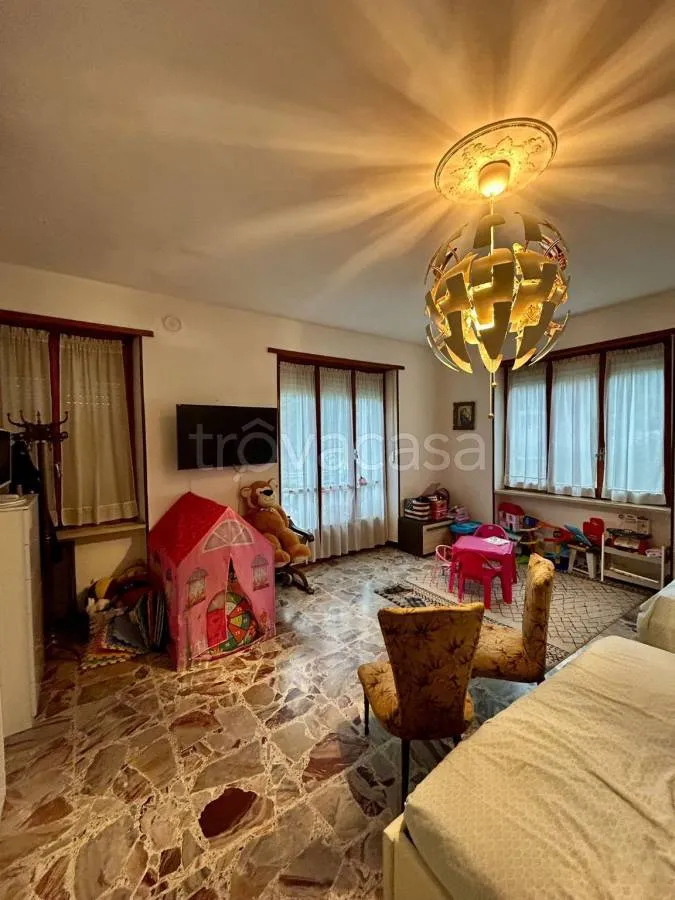 Magamistoad - Rustic House with Garden in Cantoira