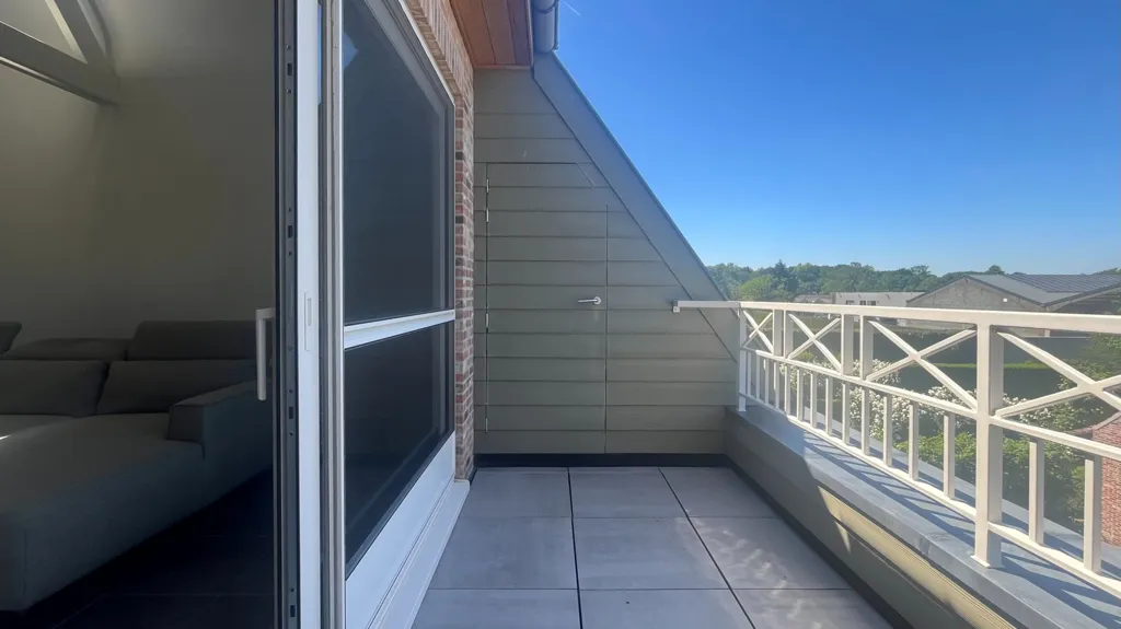 Balcon - Appartement Moderne avec Terrasse à Beervelde