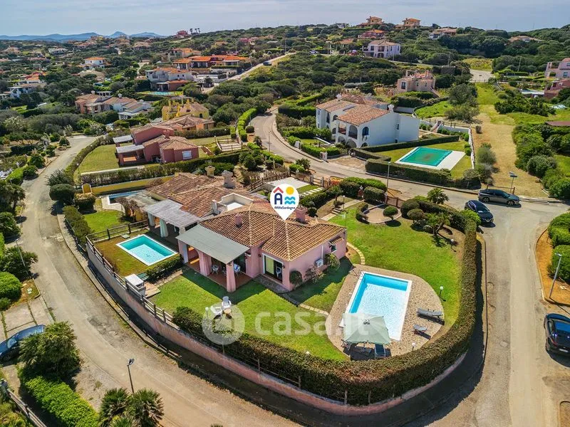 Õhuvaade - Villa with Private Pool in Stintino