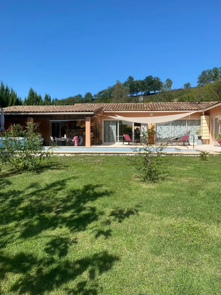 Extérieur - Villa avec Piscine à Laroque d'Olmes