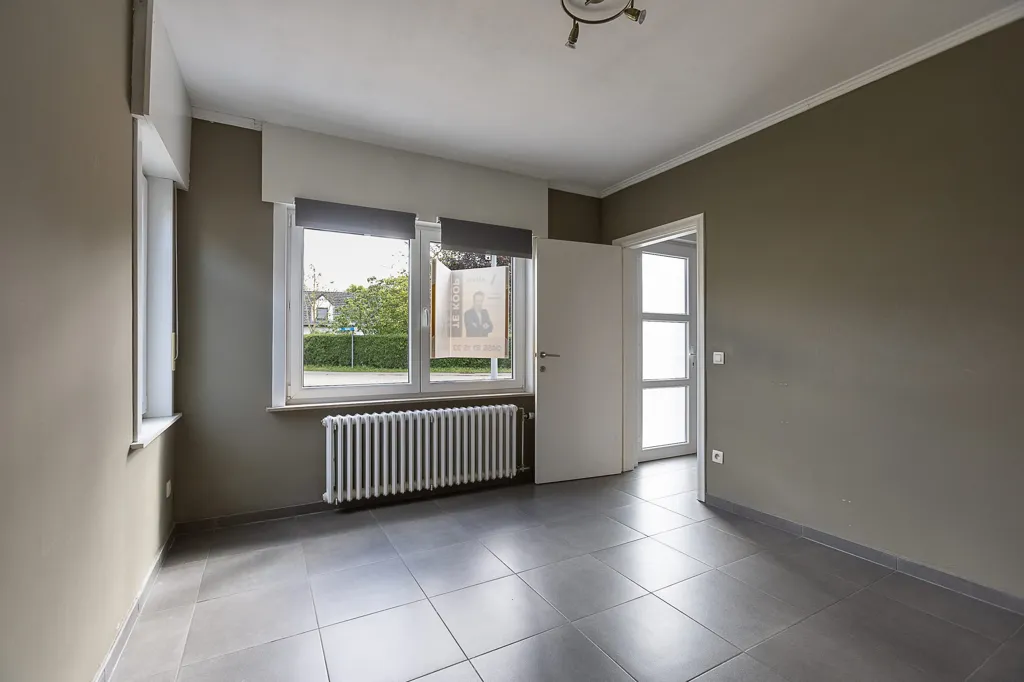 Pièces - Maison avec Jardin et Garage à Aalter