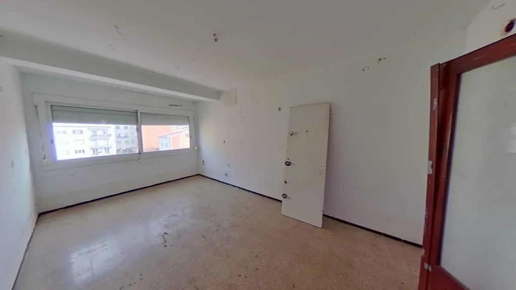 Pièces - Apartment with Central Location in Girona