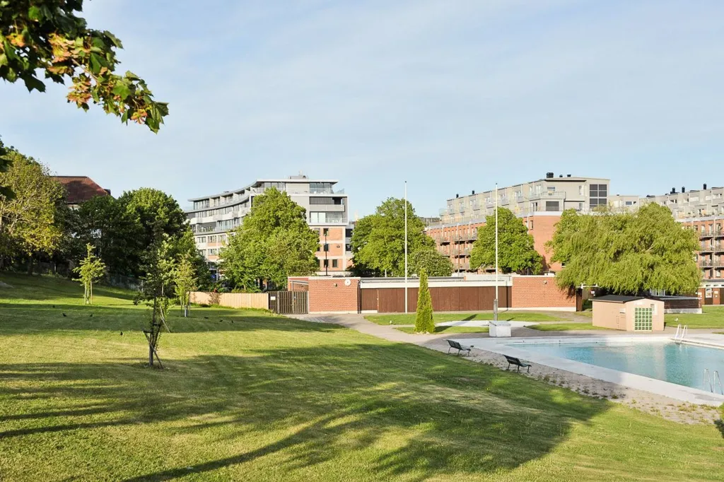 Jardin - Two-Bedroom Flat with Private Terrace in Östemalm