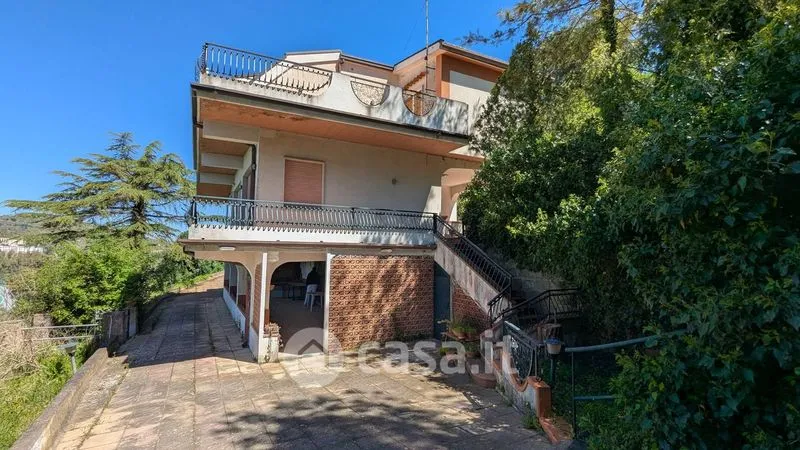 Esterno - Villa with Lake View on SP3, Enna