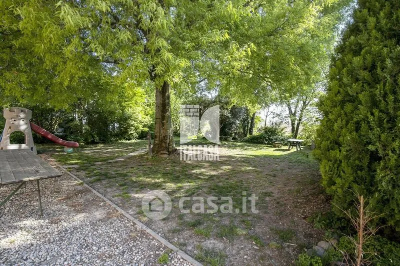 Jardin - Rustic Farmhouse with Garden in Roverbella