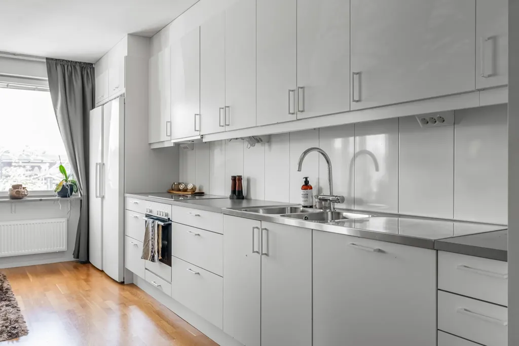 Köök - Apartment with Private Terrace near Täby Centre