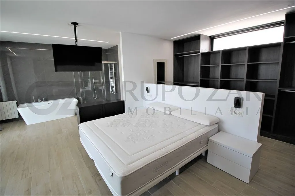 Magamistoad - Contemporary Chalet with Pool in Torre en Conill