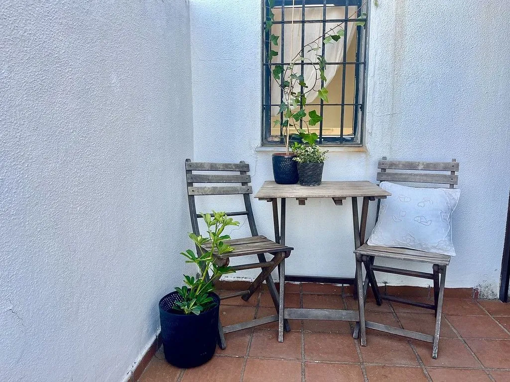 Terrass - Terraced House with Pool in Urban Centre