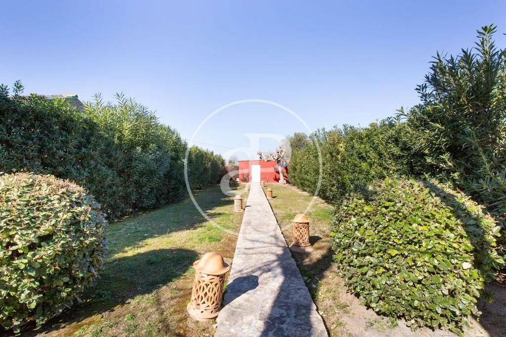 Jardin - Luxury Villa with Seafront Views in Burriana