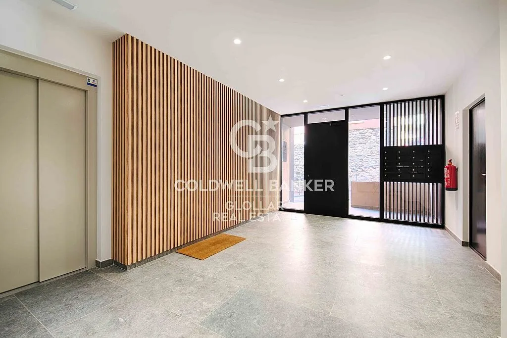 hallway_entrance