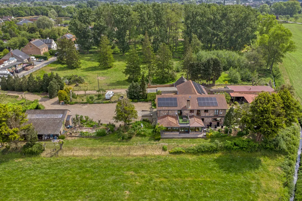 Õhuvaade - Holiday Home with Sauna in Oudenburg