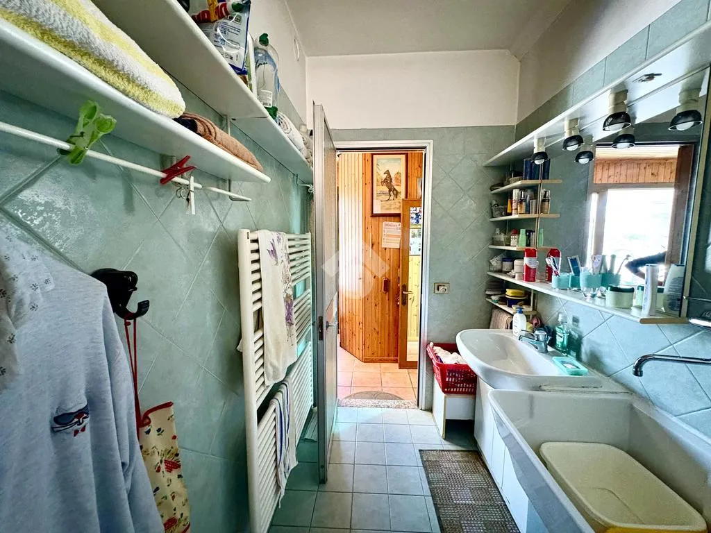Vannitoad - Central Bifamiliare with Private Garden in Adro