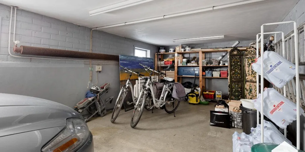 Garage - Renovated Villa in Neerpelt Centre