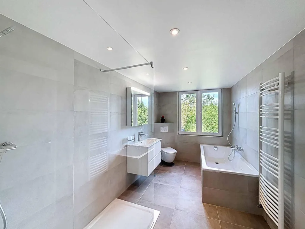 Bagni - Triplex with Terraces and Studio in Central Location