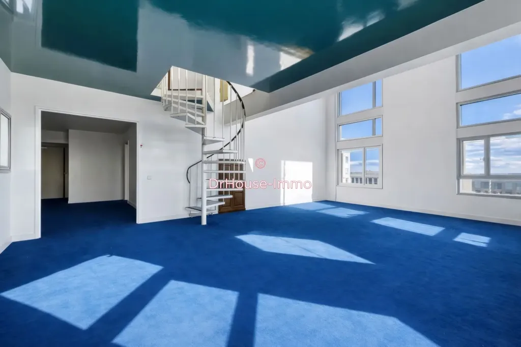 Elutuba - Duplex Apartment with Panoramic View in Paris