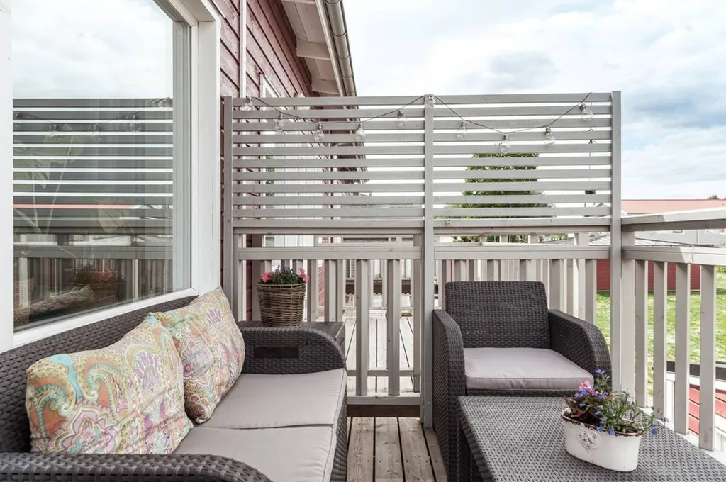 Balcon - Apartment with Balcony in Borlänge