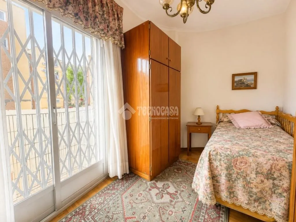 Camere da letto - Two-Bedroom Flat with Balcony in Villaverde, Madrid
