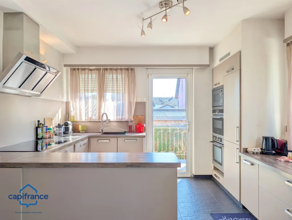 Cucina - Family House with Pool in Blotzheim