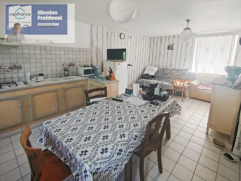 Maison 3 pièces à Gizia