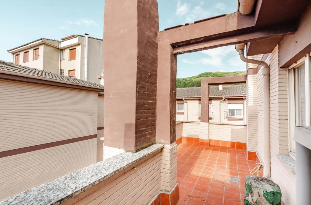 Rõdu - Penthouse with Two Terraces in Mieres