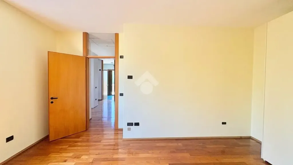 Toad - Villa with Pool Potential in Adro
