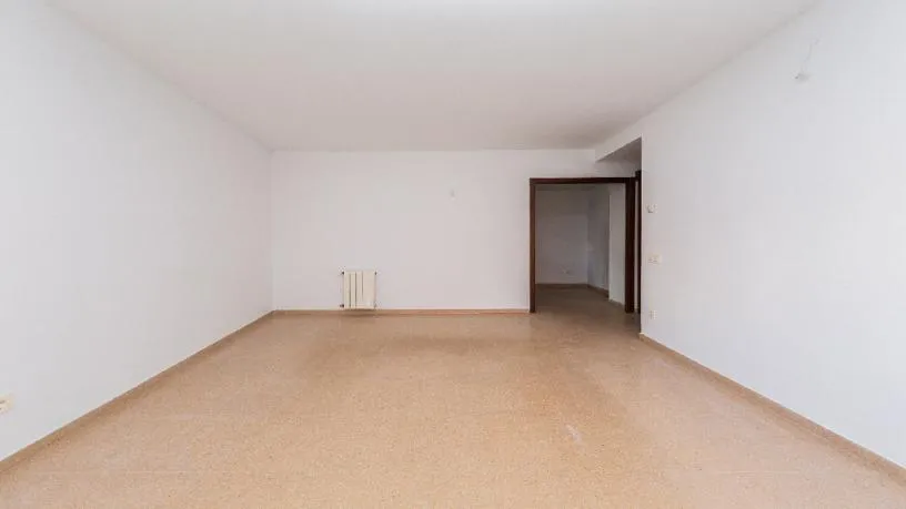3 magamistoaga korter asukohas Santa Coloma De Gramenet